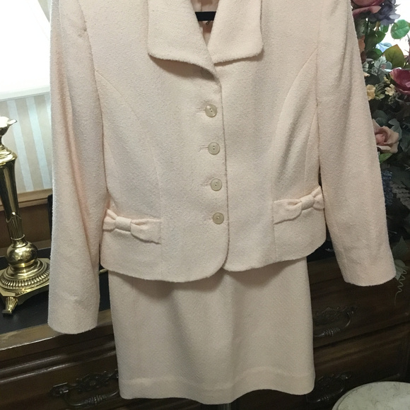 SOLD Vintage Blush Pink Wool Pendleton Skirt Suit - Picture 2 of 8
